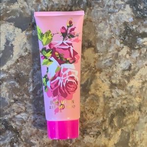 (New) Betsy Johnson Scented Cream